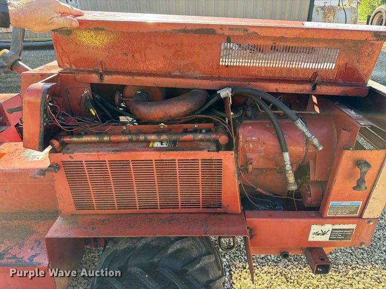 image for item FB5873 Ditch Witch 350SX cable plow