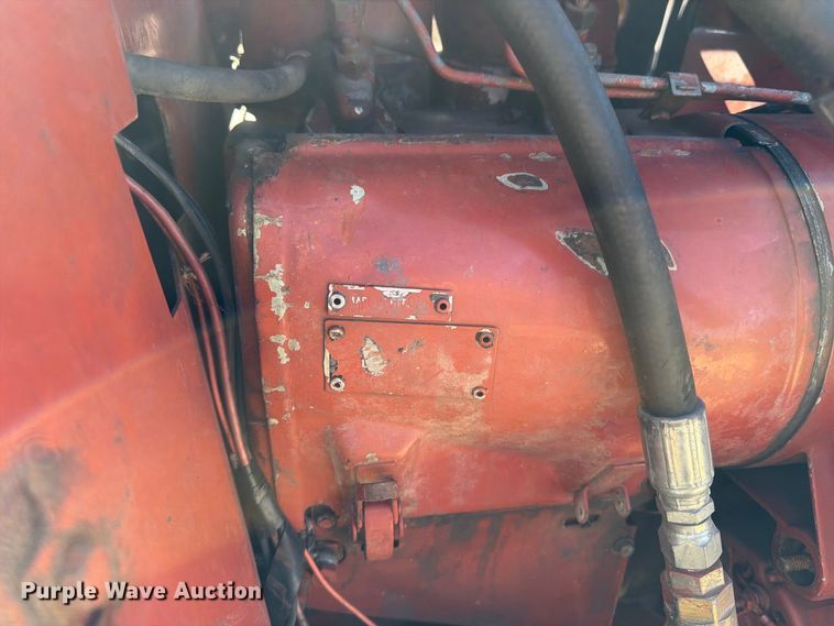 image for item FB5873 Ditch Witch 350SX cable plow