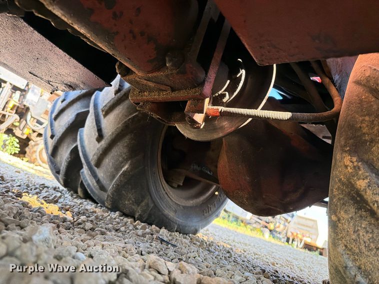 image for item FB5873 Ditch Witch 350SX cable plow