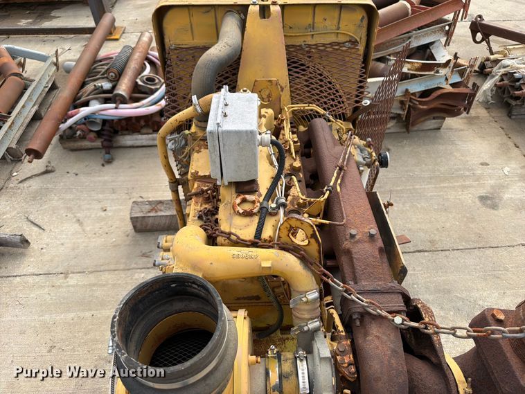 image for item FB5882 Caterpillar 3304 engine