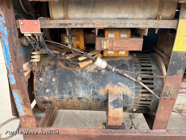 image for item FB5883 Miller Big 40 welder/generator