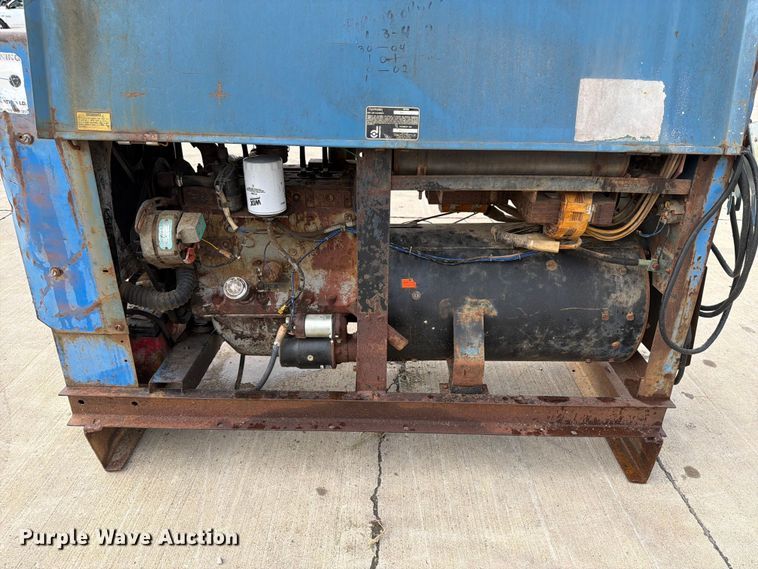 image for item FB5883 Miller Big 40 welder/generator