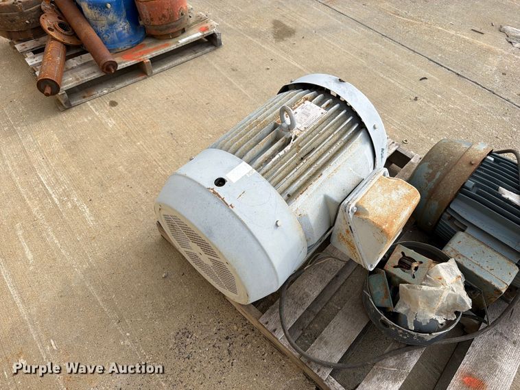 image for item FB5887 (2) electric motors