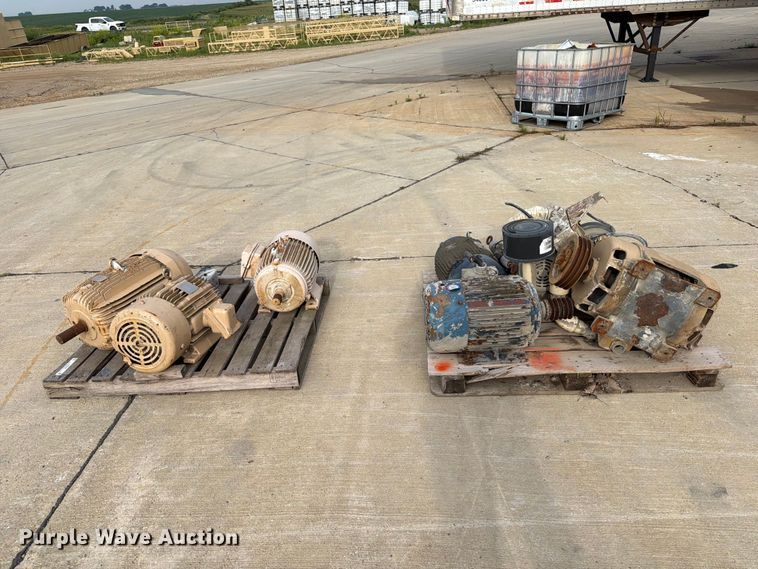 image for item FB5889 (8) electric motors