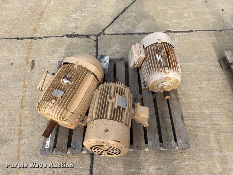 image for item FB5889 (8) electric motors