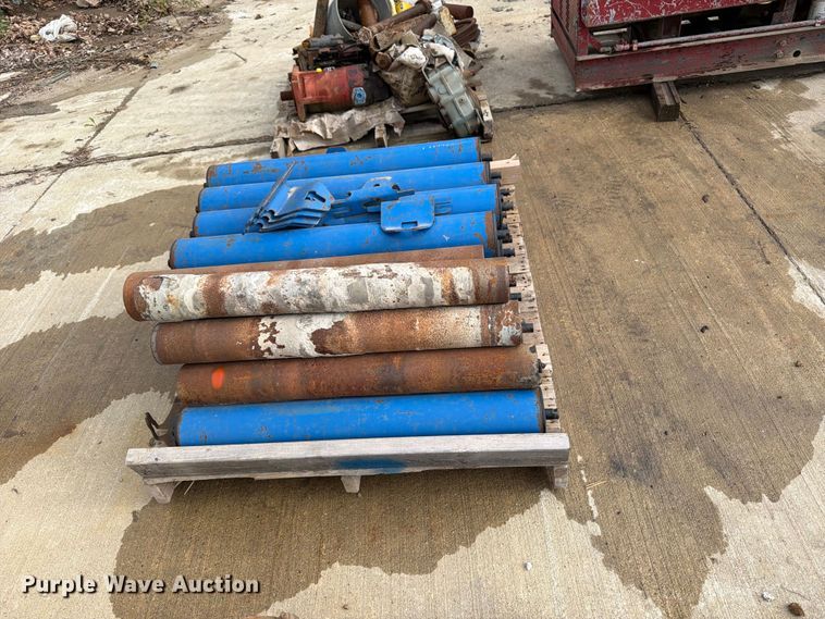 image for item FB5891 Paver parts