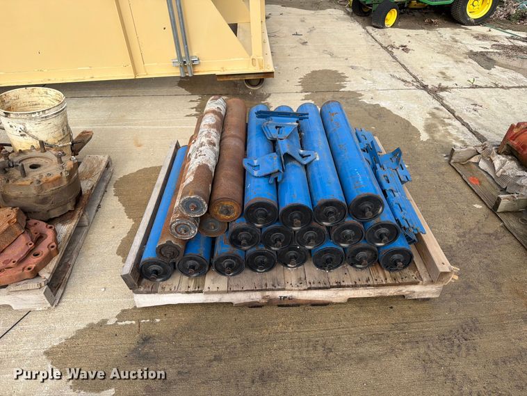 image for item FB5891 Paver parts