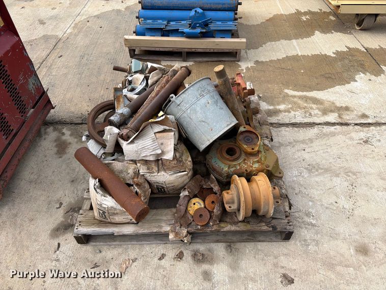 image for item FB5891 Paver parts