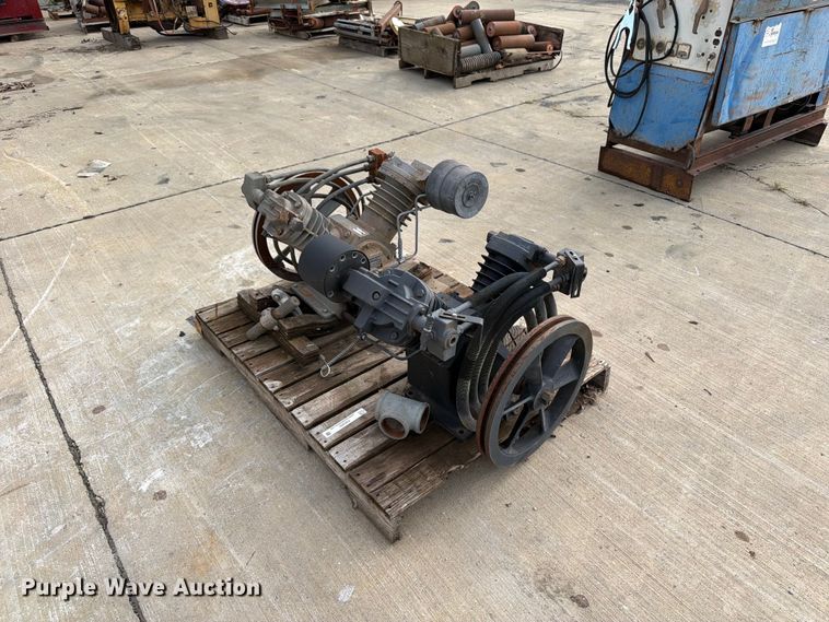 image for item FB5892 (2) Ingersoll Rand 2545 air compressor engines