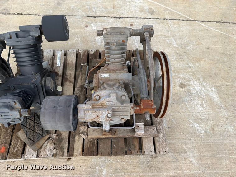 image for item FB5892 (2) Ingersoll Rand 2545 air compressor engines