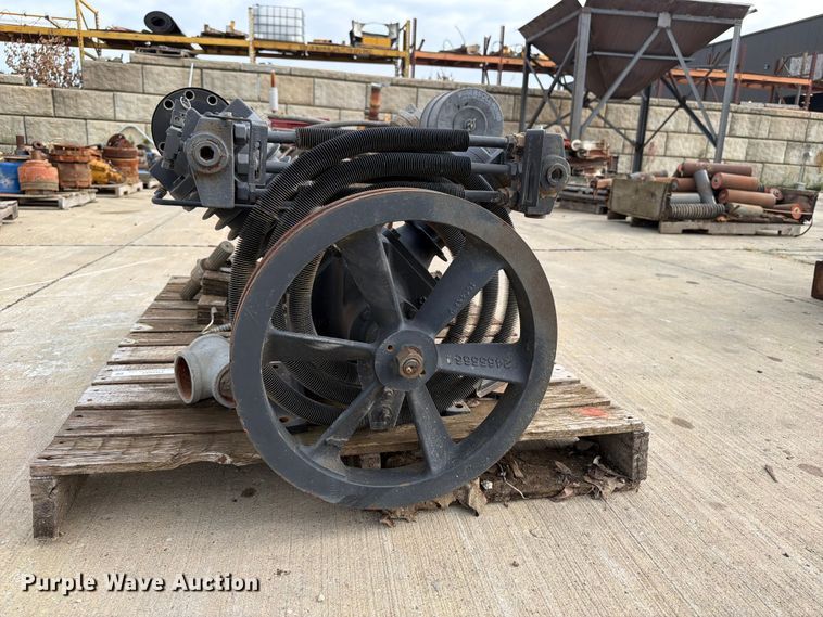 image for item FB5892 (2) Ingersoll Rand 2545 air compressor engines