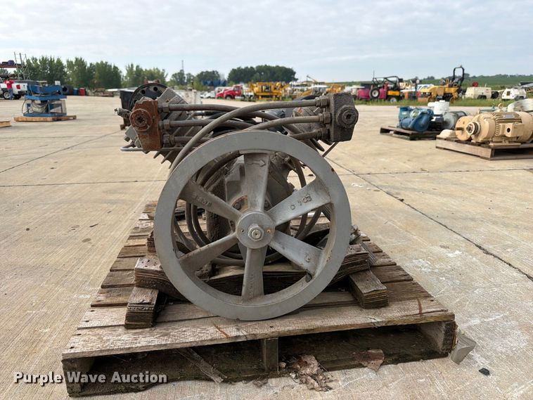 image for item FB5892 (2) Ingersoll Rand 2545 air compressor engines