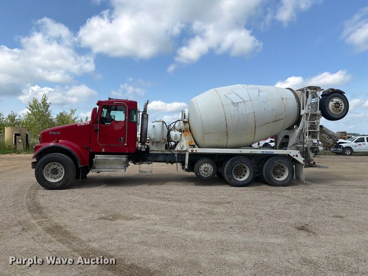 image for item FB5906 2007 Kenworth W900 ready mix truck