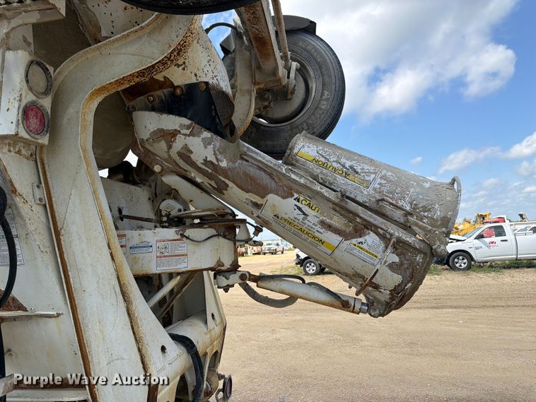 image for item FB5906 2007 Kenworth W900 ready mix truck