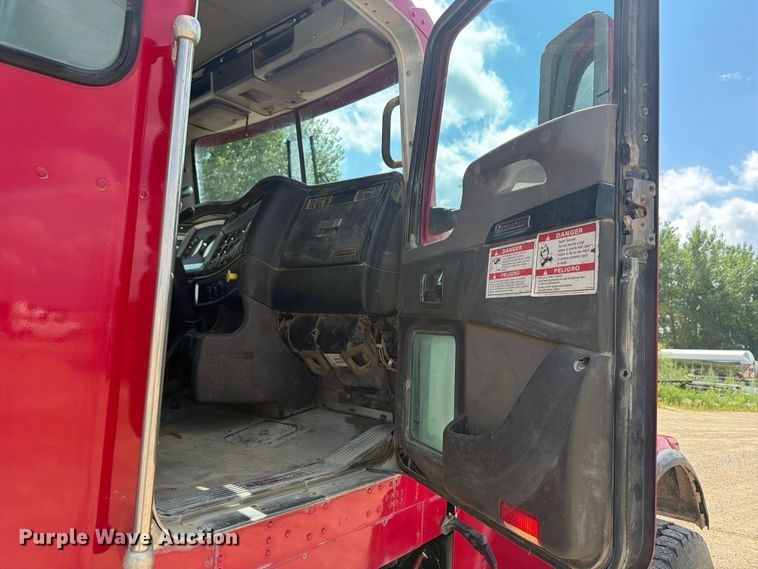 image for item FB5906 2007 Kenworth W900 ready mix truck