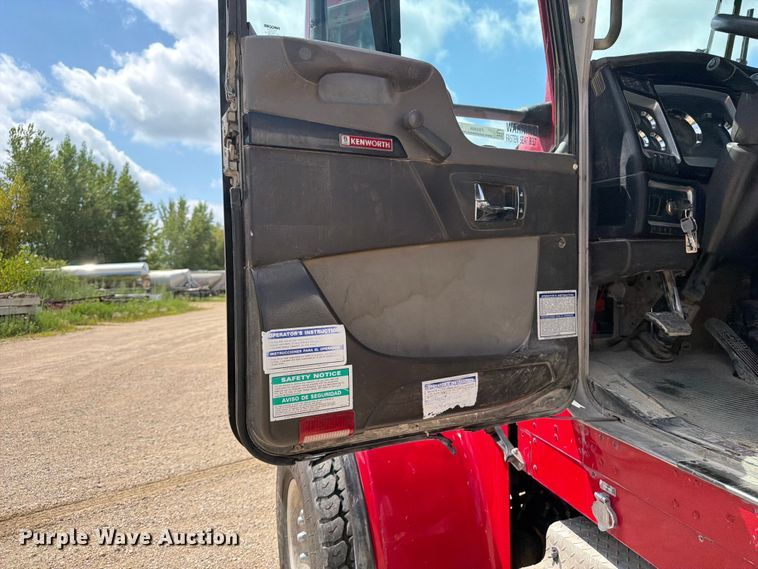 image for item FB5906 2007 Kenworth W900 ready mix truck