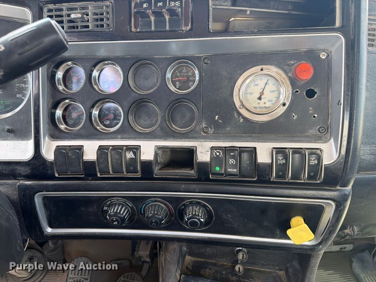image for item FB5906 2007 Kenworth W900 ready mix truck