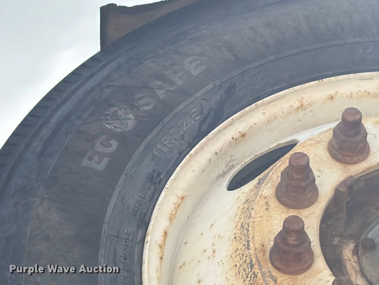 image for item FB5906 2007 Kenworth W900 ready mix truck
