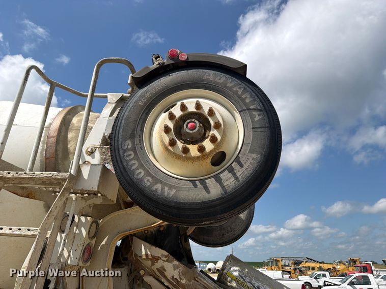 image for item FB5906 2007 Kenworth W900 ready mix truck