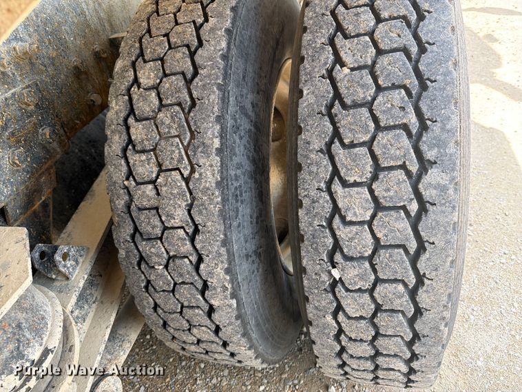 image for item FB5906 2007 Kenworth W900 ready mix truck