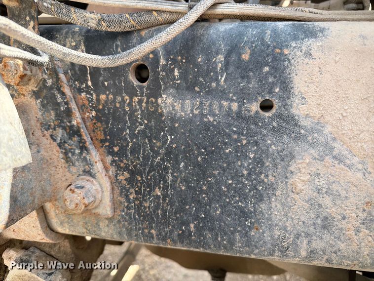 image for item FB5907 1995 Mack RD688S dump truck