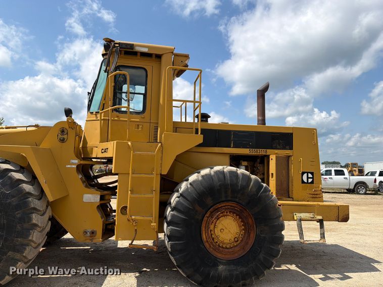image for item FB5908 1983 Caterpillar 980C wheel loader