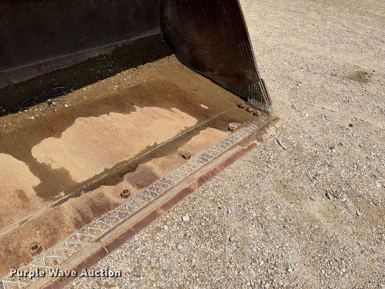 image for item FB5908 1983 Caterpillar 980C wheel loader