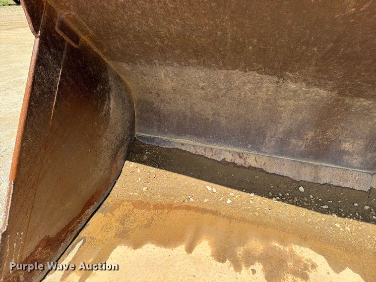 image for item FB5908 1983 Caterpillar 980C wheel loader