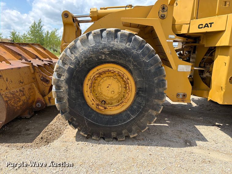 image for item FB5908 1983 Caterpillar 980C wheel loader