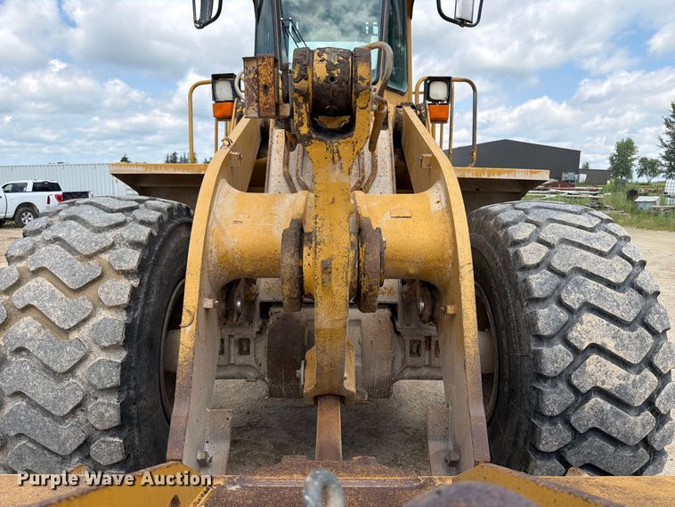 image for item FB5909 1992 Caterpillar 950F wheel loader