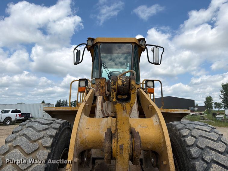 image for item FB5909 1992 Caterpillar 950F wheel loader
