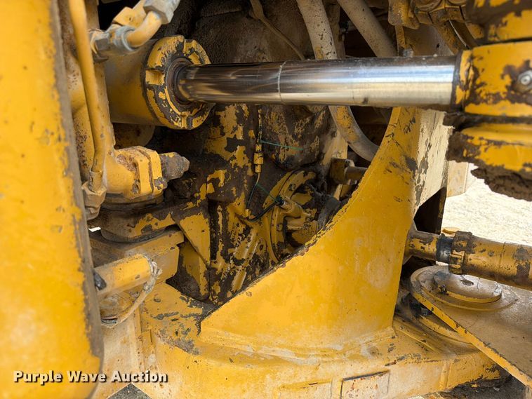 image for item FB5909 1992 Caterpillar 950F wheel loader