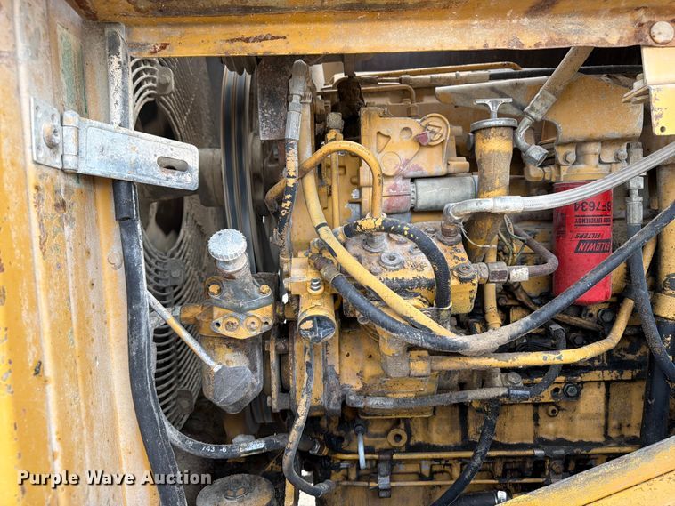 image for item FB5909 1992 Caterpillar 950F wheel loader