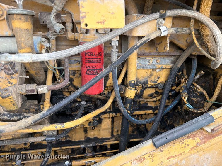 image for item FB5909 1992 Caterpillar 950F wheel loader
