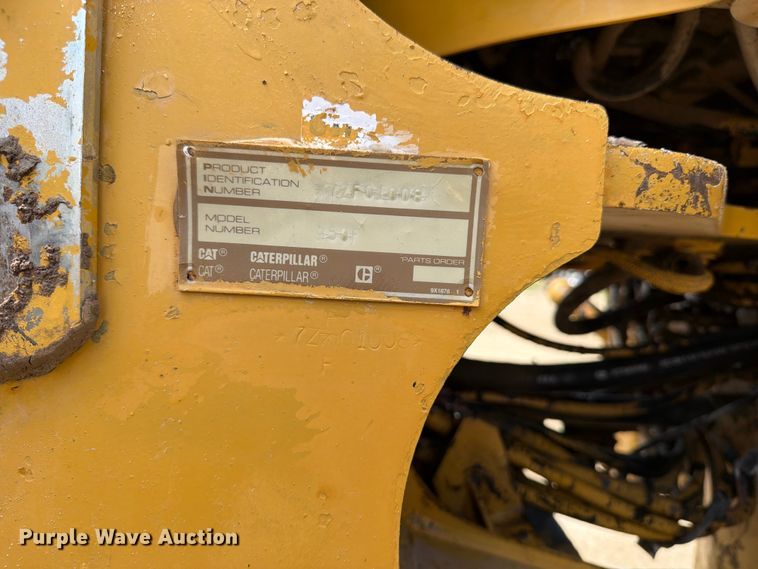 image for item FB5909 1992 Caterpillar 950F wheel loader
