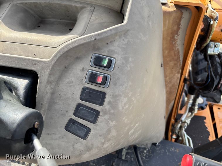 image for item FC1697 2015 Case 580 Super N backhoe
