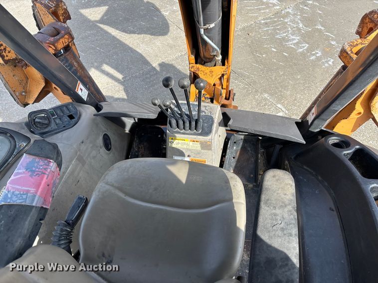 image for item FC1697 2015 Case 580 Super N backhoe