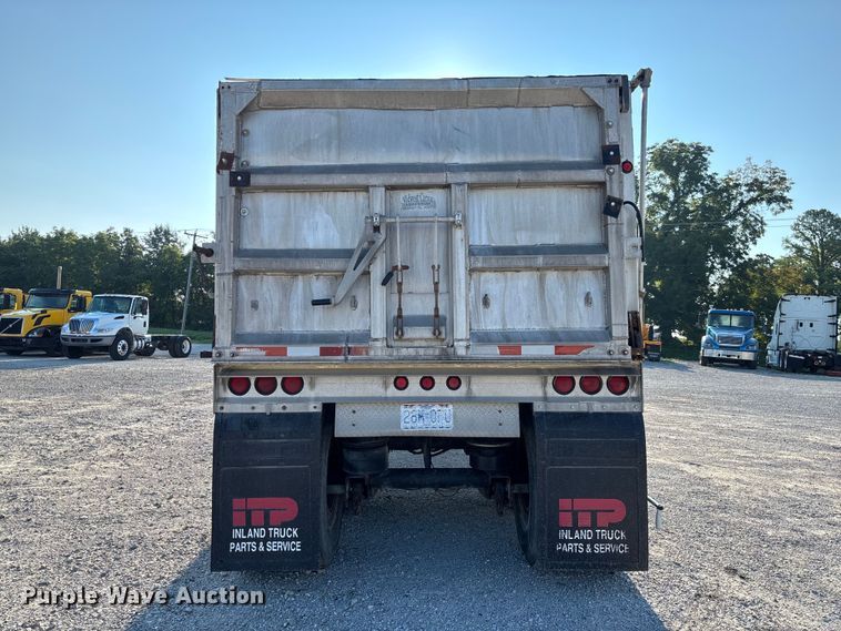 image for item FC1926 2006 MAC Trailer Manufacturing end dump trailer