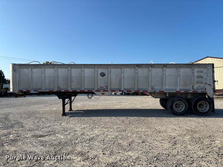 image for item FC1926 2006 MAC Trailer Manufacturing end dump trailer