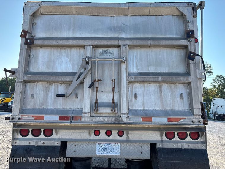 image for item FC1926 2006 MAC Trailer Manufacturing end dump trailer