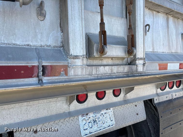image for item FC1926 2006 MAC Trailer Manufacturing end dump trailer