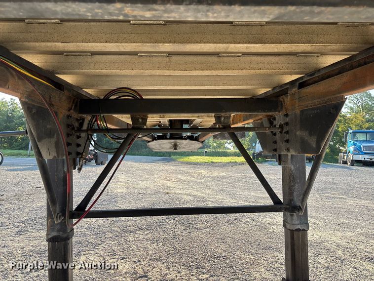 image for item FC1926 2006 MAC Trailer Manufacturing end dump trailer