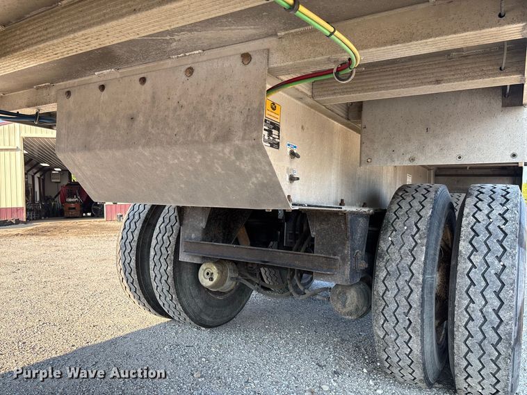 image for item FC1926 2006 MAC Trailer Manufacturing end dump trailer