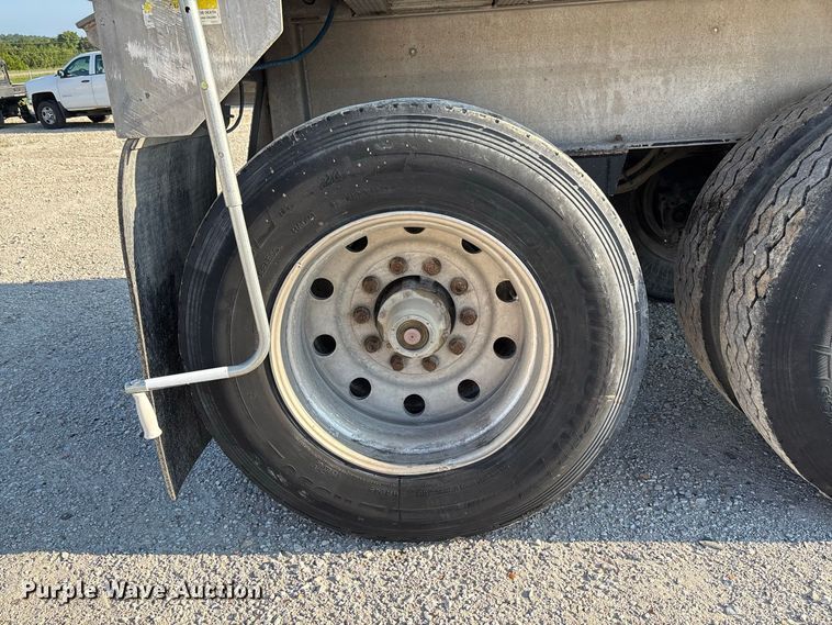 image for item FC1926 2006 MAC Trailer Manufacturing end dump trailer