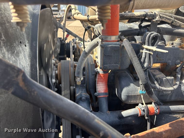 image for item FC2458 2001 Mack RD688S dump truck