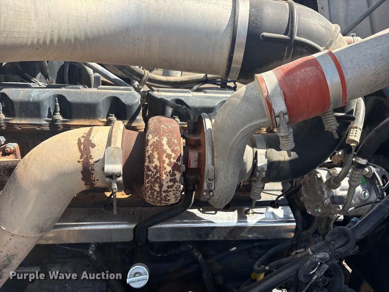 image for item FC2458 2001 Mack RD688S dump truck