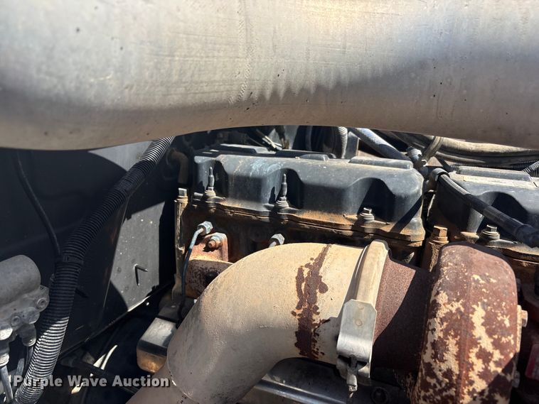 image for item FC2458 2001 Mack RD688S dump truck