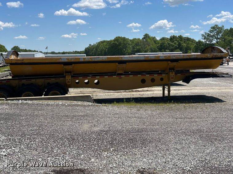 image for item FC2597 2004 Sidump'R side dump trailer