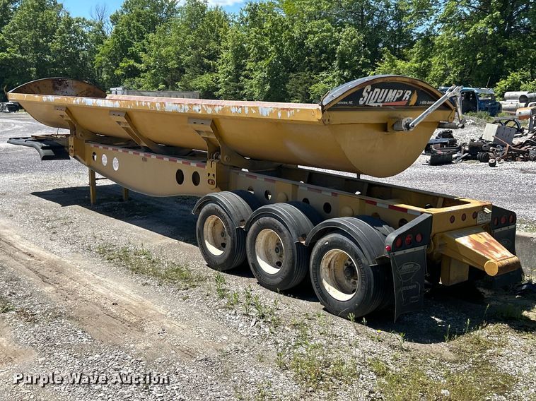 image for item FC2597 2004 Sidump'R side dump trailer