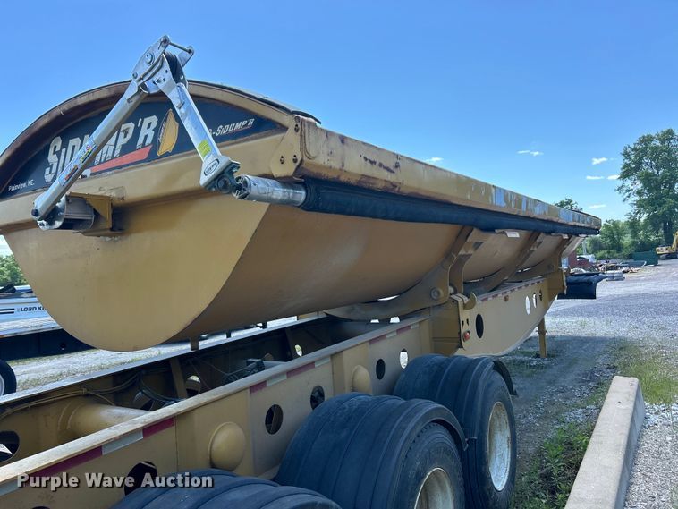 image for item FC2597 2004 Sidump'R side dump trailer